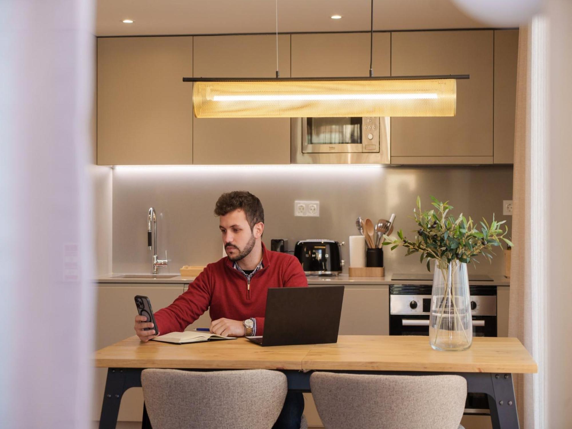 Feel Firmeza Coworking & Flat 1 1